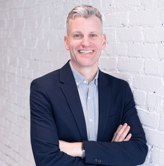Dr. Wiaan Bedeker