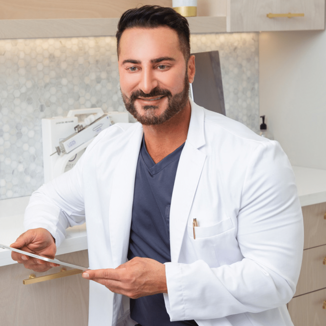 Dr. Christopher Pavlou